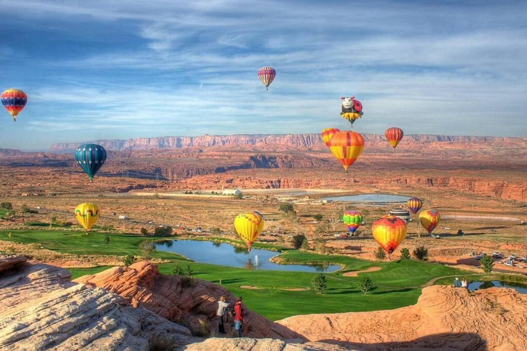Local View Pet Friendly Boat Parking Close To Antelope Canyon Horseshoebend Page Exteriör bild