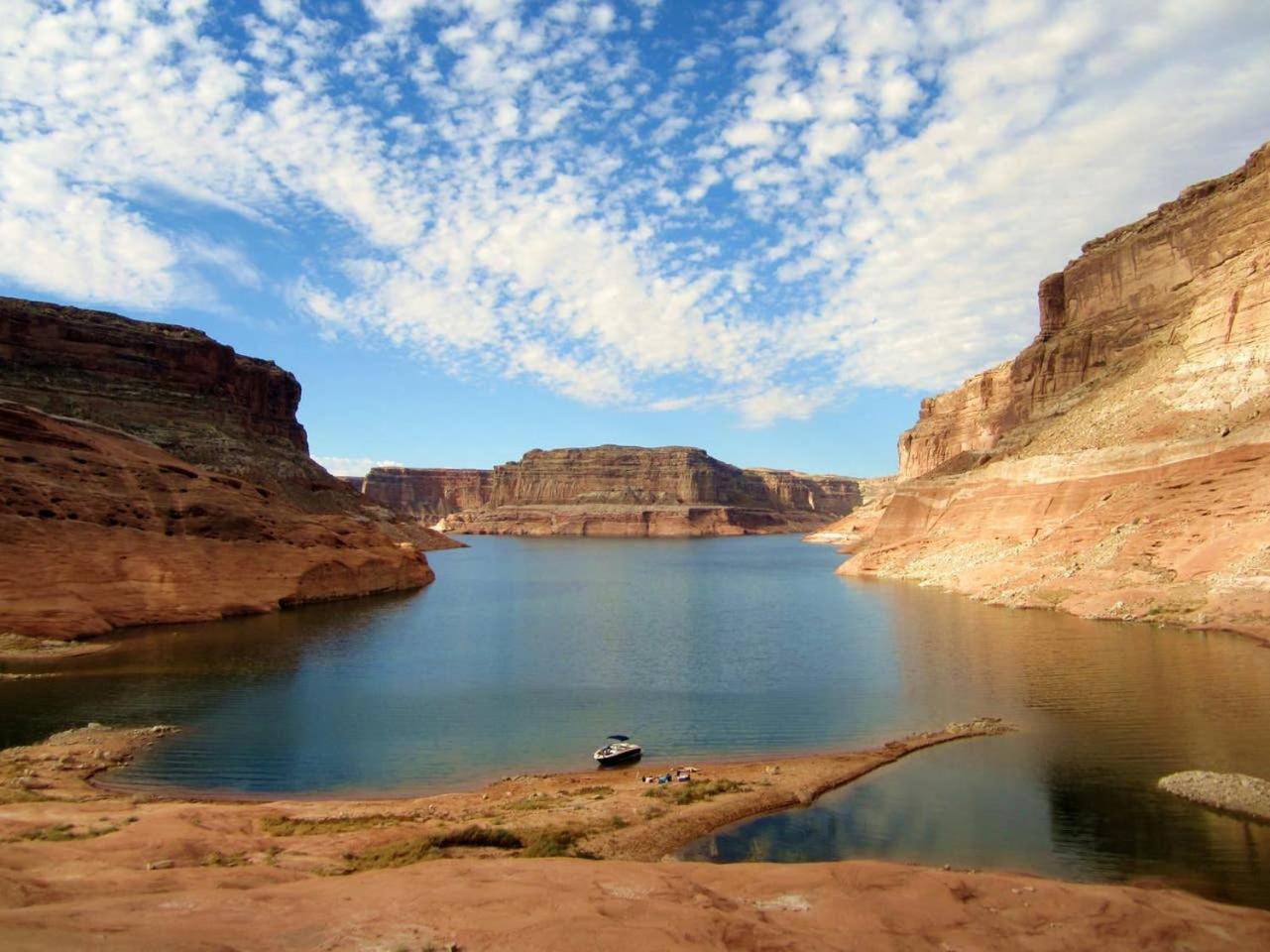 Local View Pet Friendly Boat Parking Close To Antelope Canyon Horseshoebend Page Exteriör bild